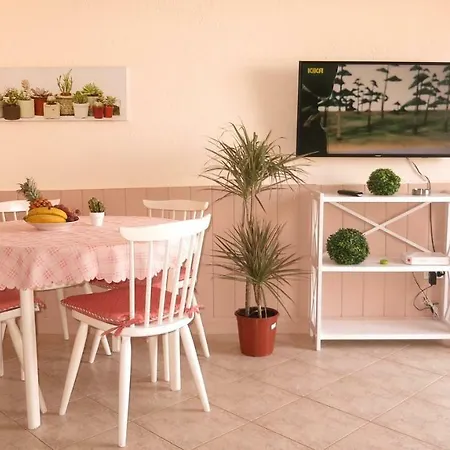 Apartamento Tenerife With Impressive Pool 136 Costa Del Silencio