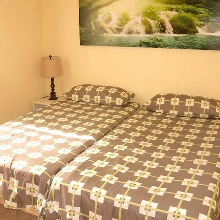 Tenerife With Impressive Pool 136 דירה